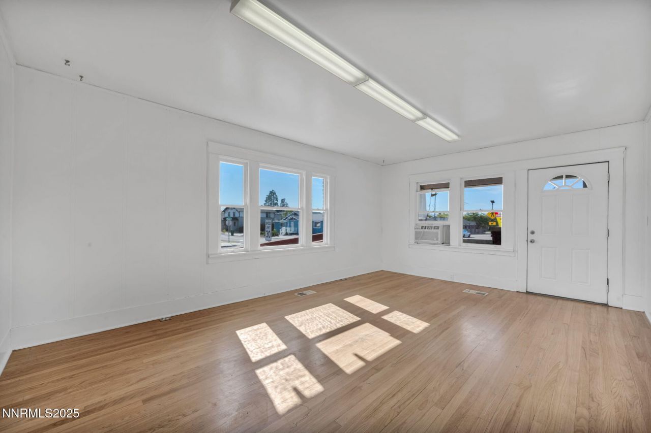 463 Moran Street, Reno, NV 89502 Photo