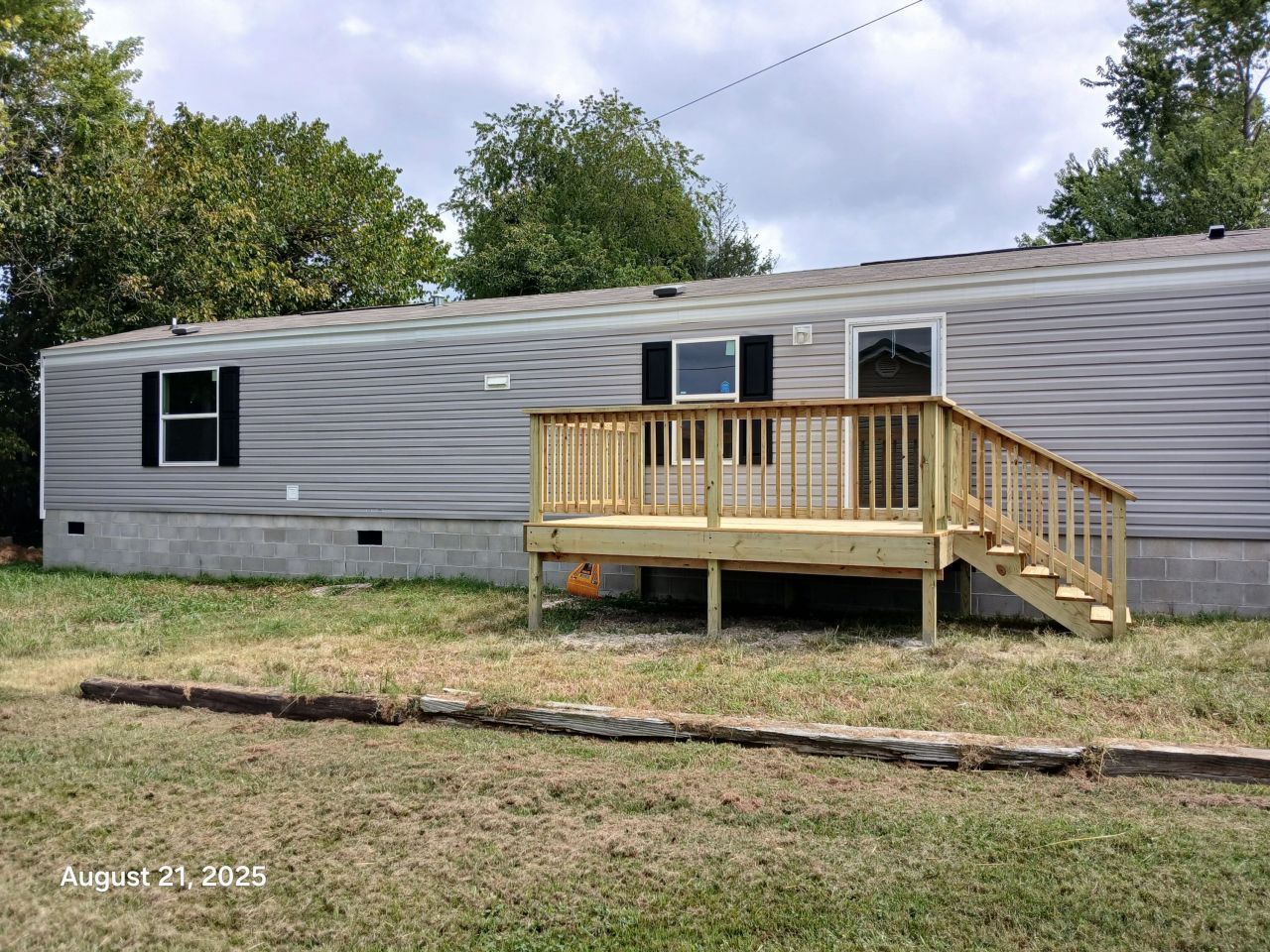 48 Court Street, Stanton, KY 40380 Main Photo