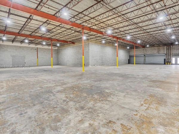 1626 NW 82nd Ave, Unit 1580-1590, Doral, FL 33126