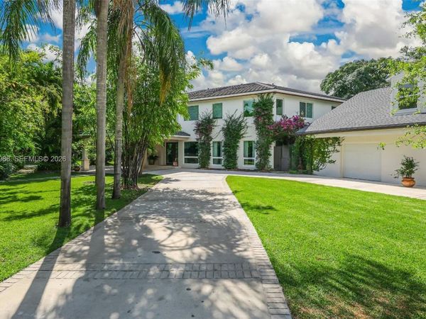 6910 SW 145th Ter, Palmetto Bay, FL 33158