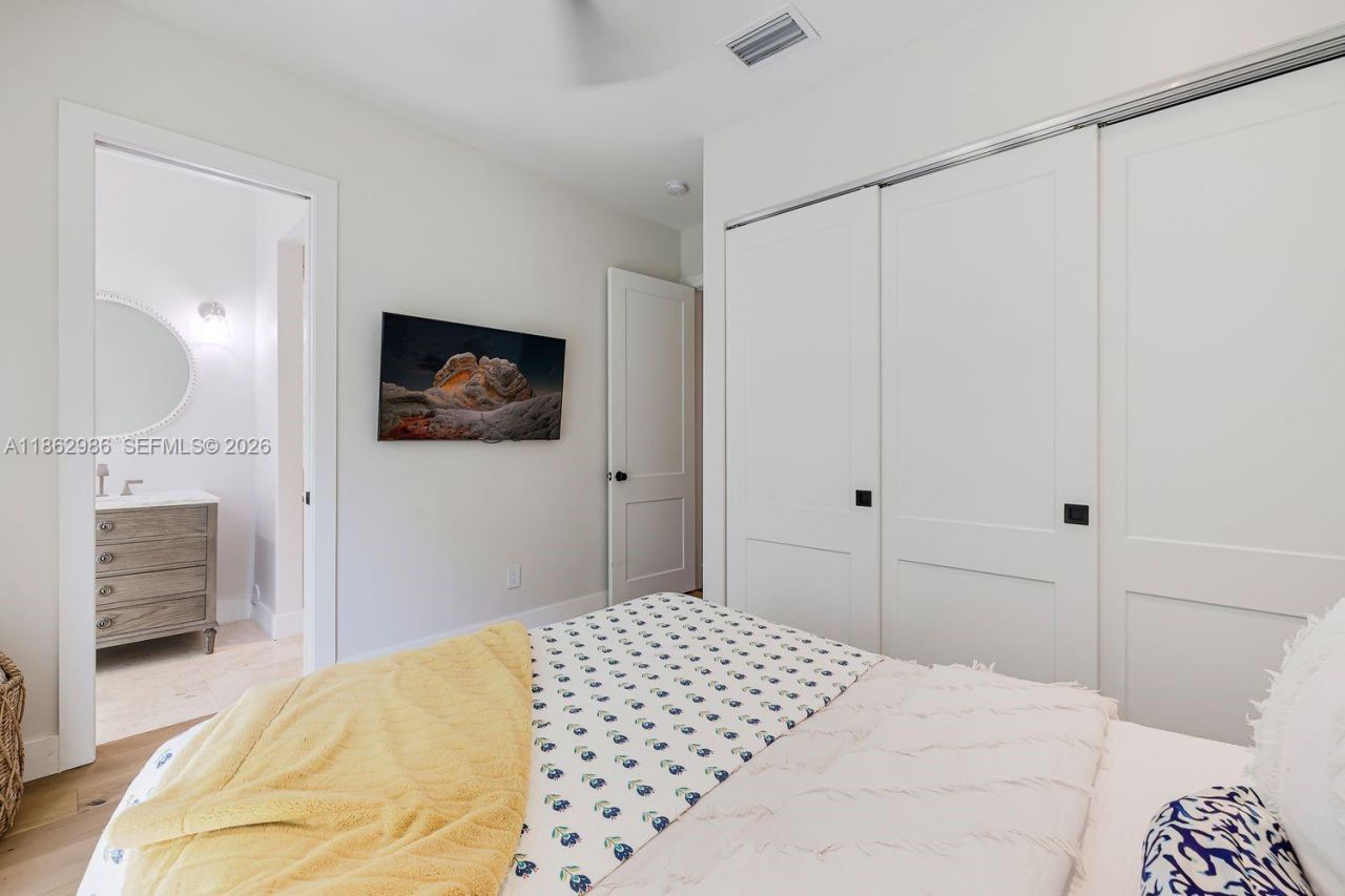 6910 SW 145th Ter, Palmetto Bay, FL 33158 Photo