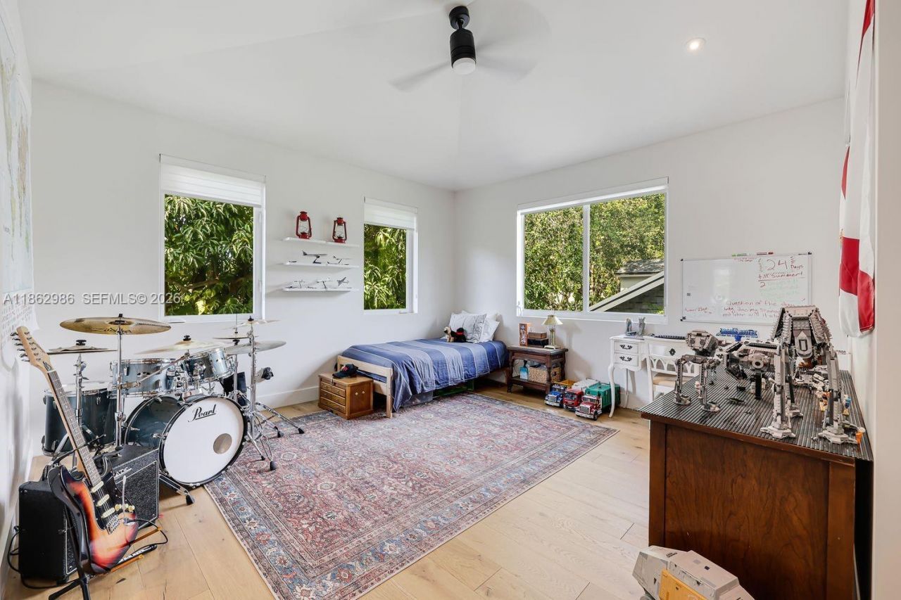 6910 SW 145th Ter, Palmetto Bay, FL 33158 Photo