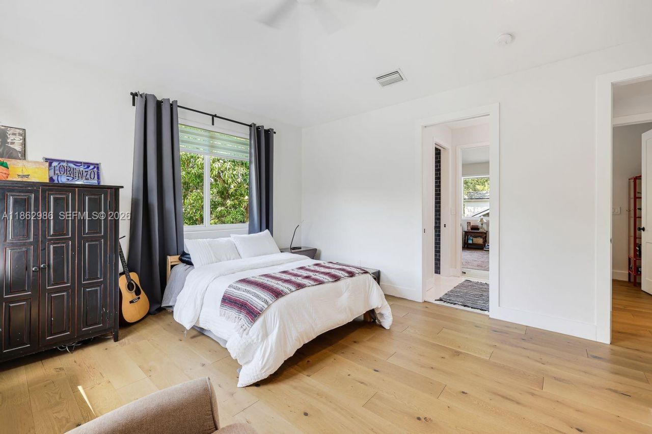 6910 SW 145th Ter, Palmetto Bay, FL 33158 Photo