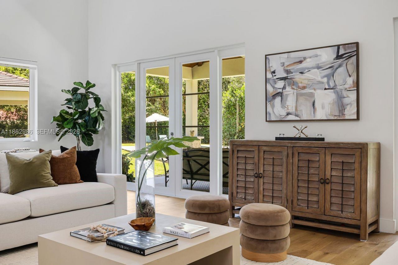 6910 SW 145th Ter, Palmetto Bay, FL 33158 Photo