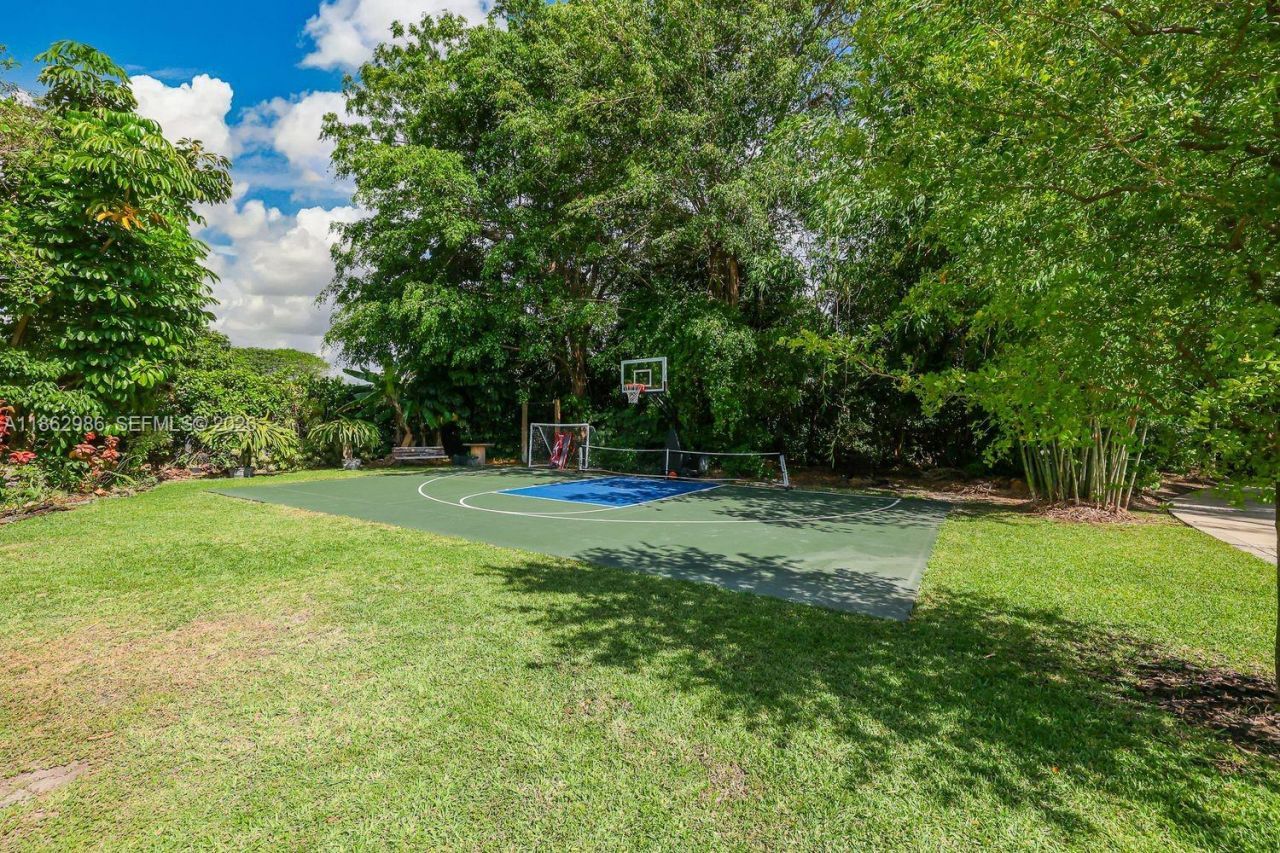 6910 SW 145th Ter, Palmetto Bay, FL 33158 Photo