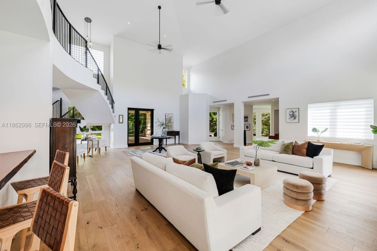 6910 SW 145th Ter, Palmetto Bay, FL 33158 Photo