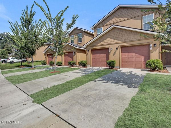 6865 LAKE MIST Lane, Jacksonville, FL 32210