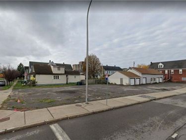 921 South Park Avenue, Buffalo, NY 14210