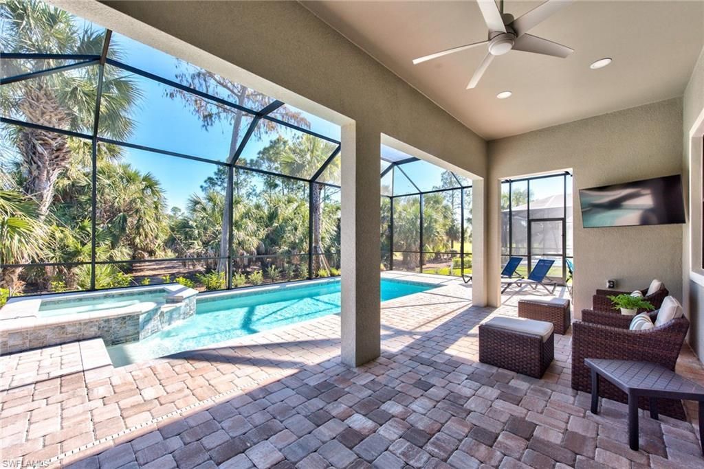 9280 Cormorant Dr, Naples, FL 34120 Photo