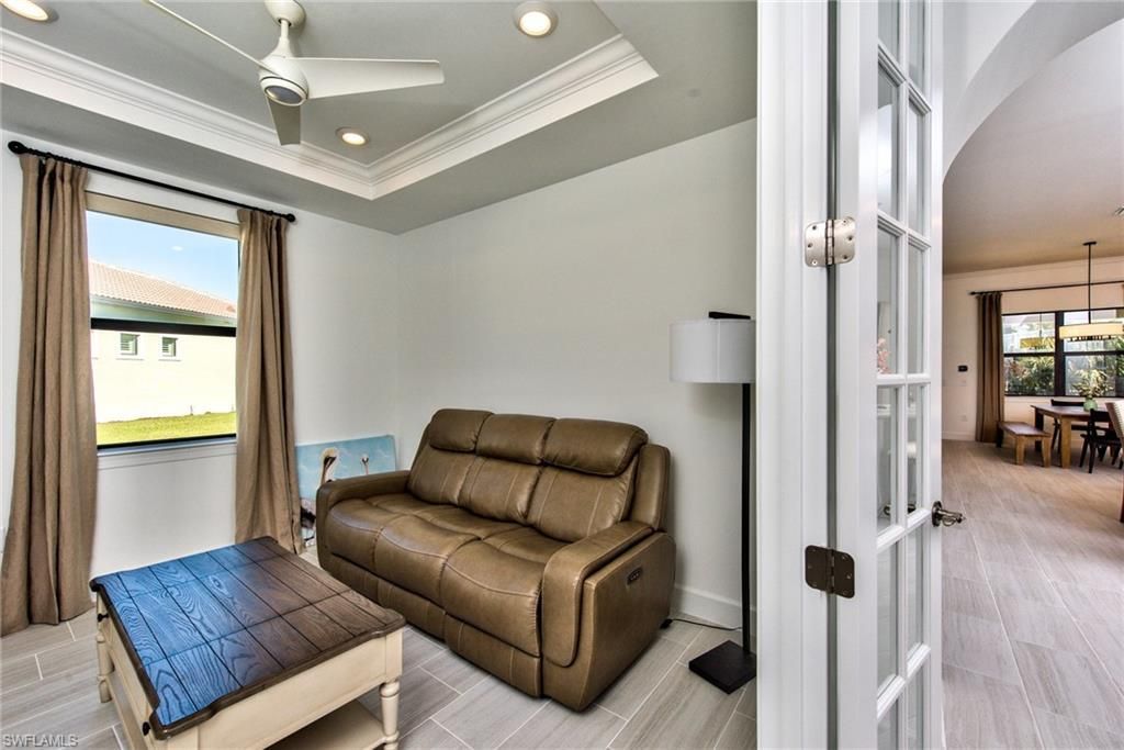 9280 Cormorant Dr, Naples, FL 34120 Photo