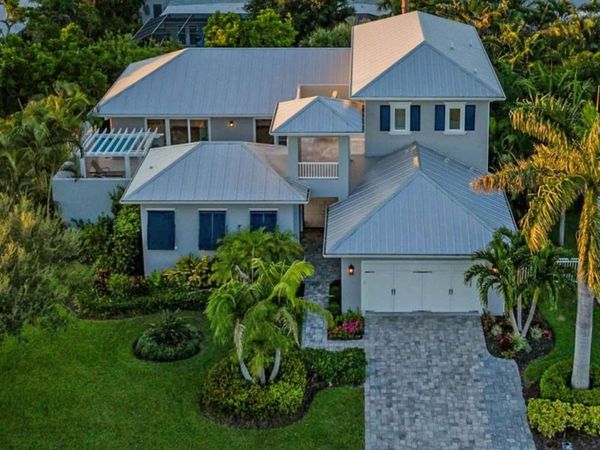 601 TRITON BEND, LONGBOAT KEY, FL 34228