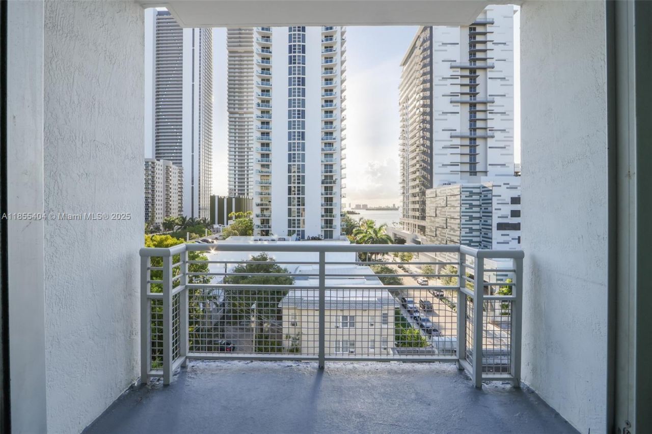 2200 NE 4th Ave, Unit 603, Miami, FL 33137 Photo