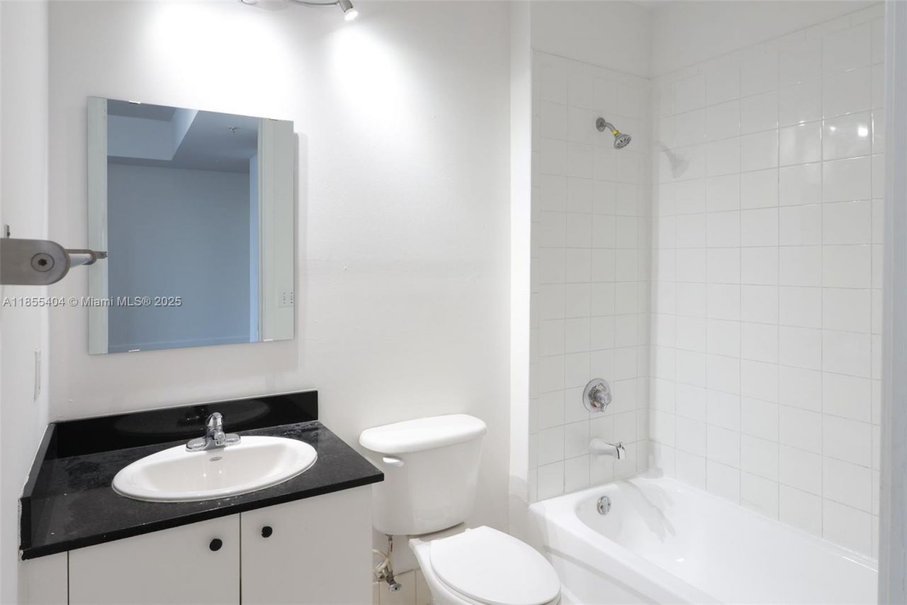 2200 NE 4th Ave, Unit 603, Miami, FL 33137 Photo