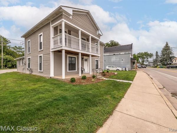 9509 Main Street, Northfield Twp, MI 48189