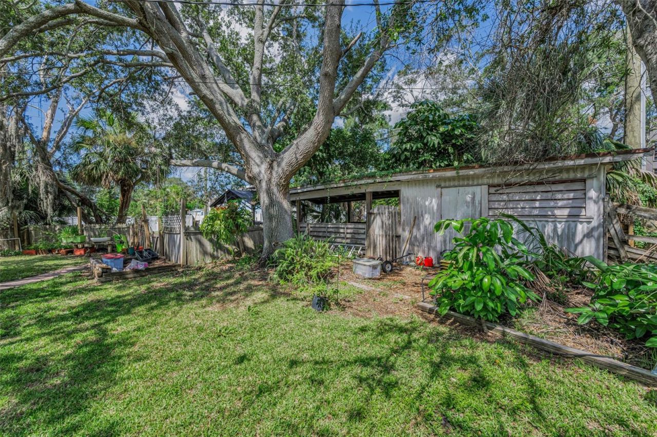 645 Villagrande Avenue S, Saint Petersburg, FL 33707 Photo