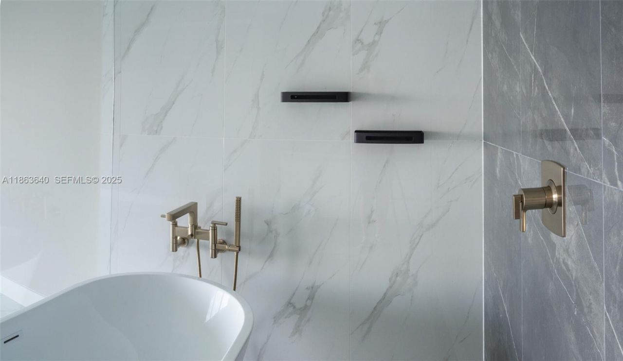 700 NE 24, Unit 4806, Miami, FL 33137 Photo