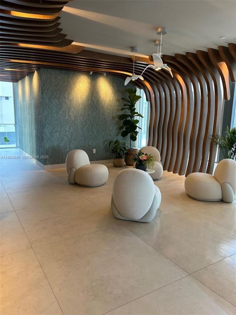 700 NE 24, Unit 4806, Miami, FL 33137 Photo