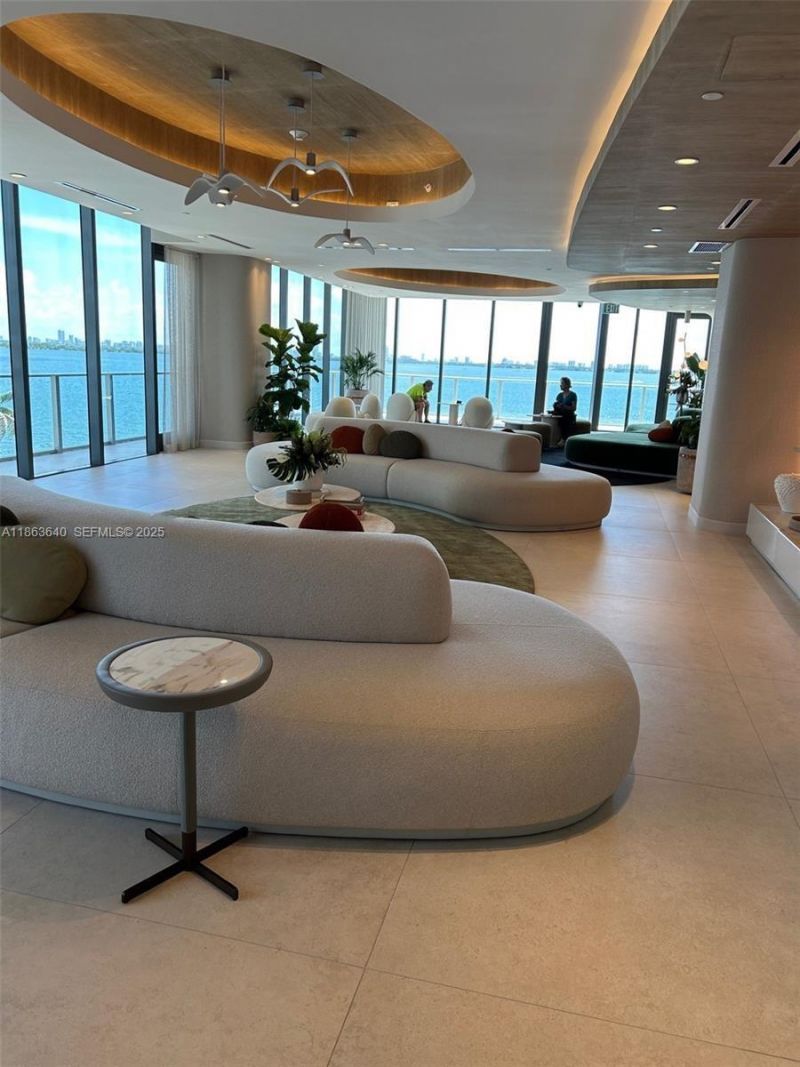 700 NE 24, Unit 4806, Miami, FL 33137 Photo