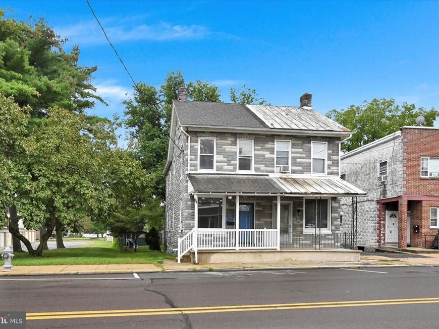 3964 Penn Avenue, Sinking Spring, PA 19608 Main Photo