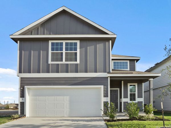 13636 Helton Pass, St Hedwig, TX 78152