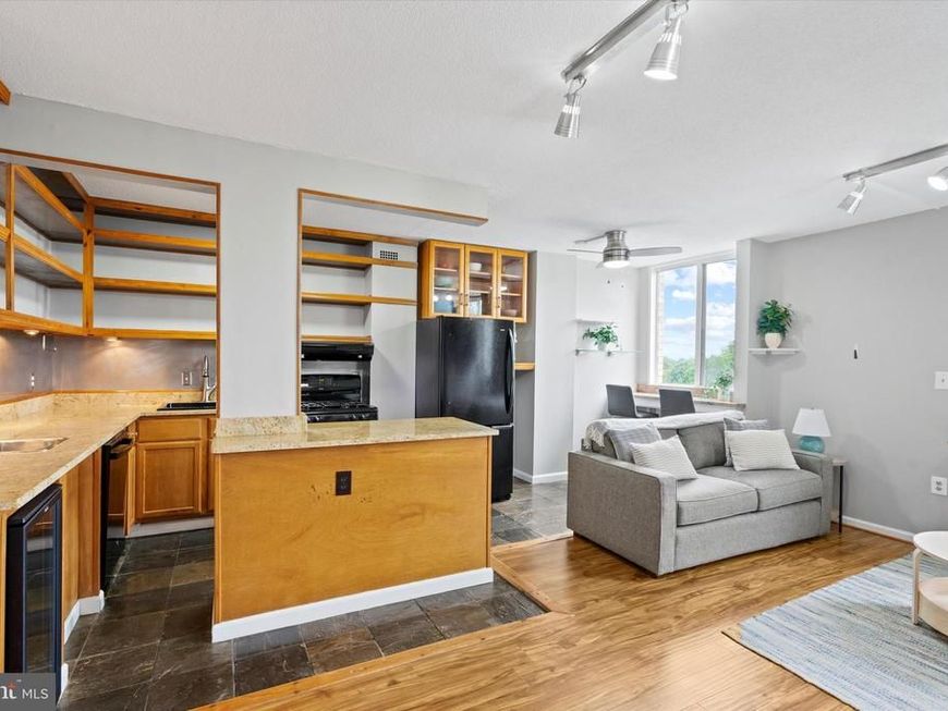 4242 East West Highway, Unit 406, Chevy Chase, MD 20815 Main Photo