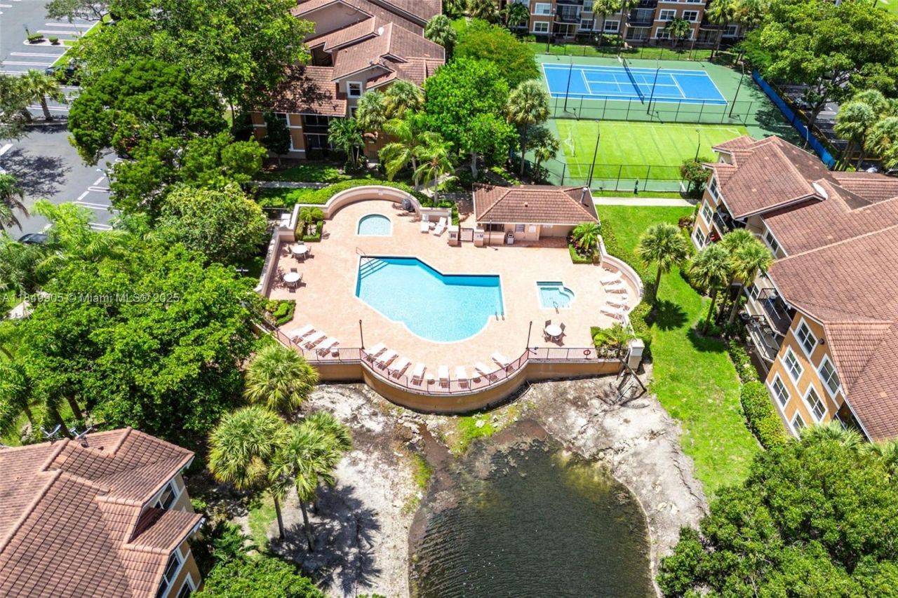 8721 Wiles Rd, Unit 105, Coral Springs, FL 33067 Photo