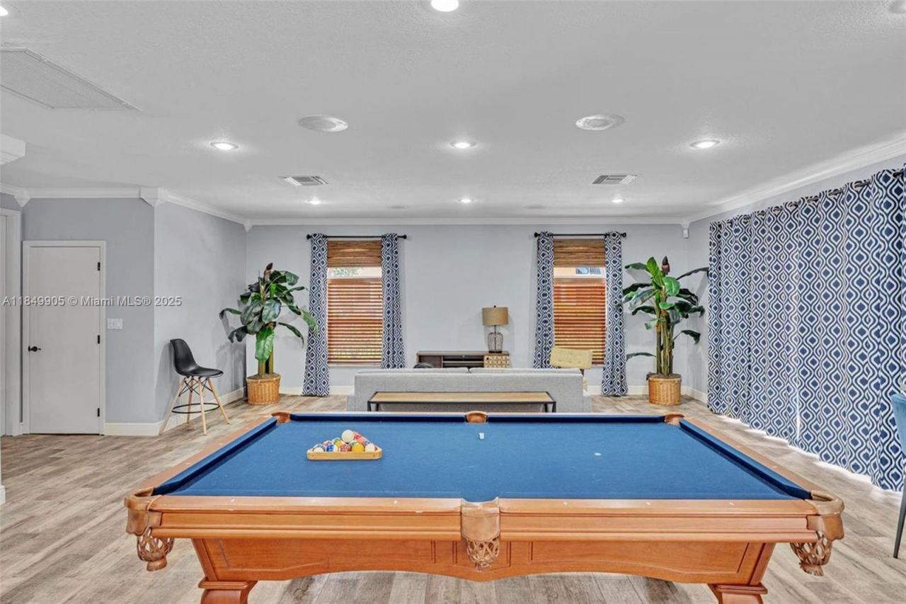 8721 Wiles Rd, Unit 105, Coral Springs, FL 33067 Photo