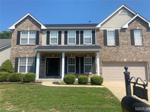 6116 Arbor Green Drive, St Louis, MO 63129
