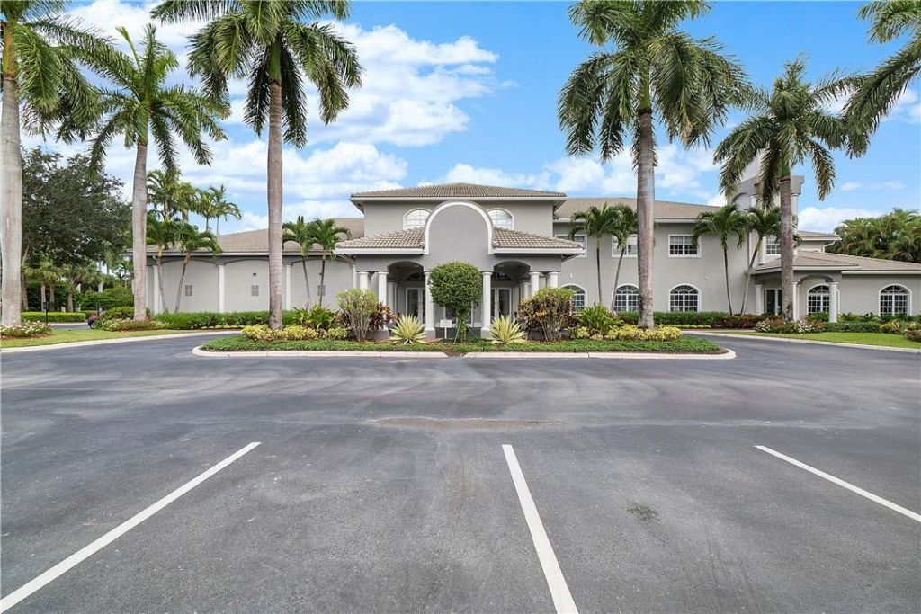 5690 Emerald Cay Terrace, Unit 5690, Boynton Beach, FL 33437 Photo