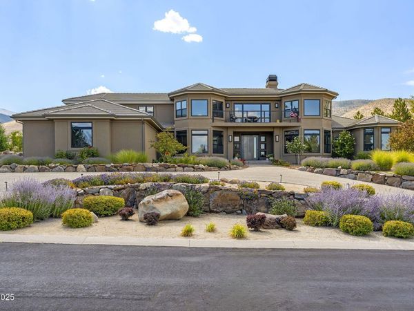 6177 N Featherstone Circle, Reno, NV 89511