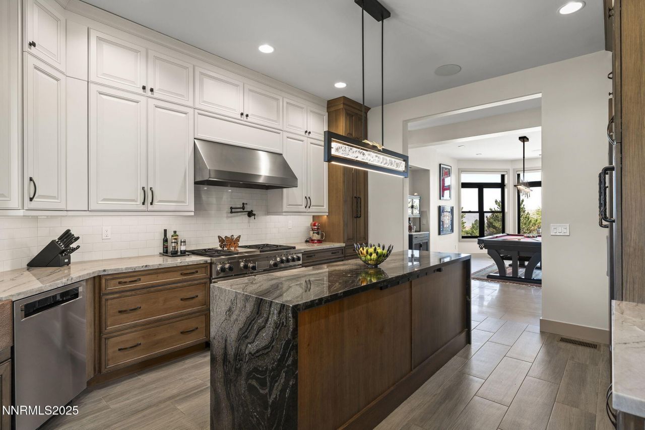 6177 N Featherstone Circle, Reno, NV 89511 Photo