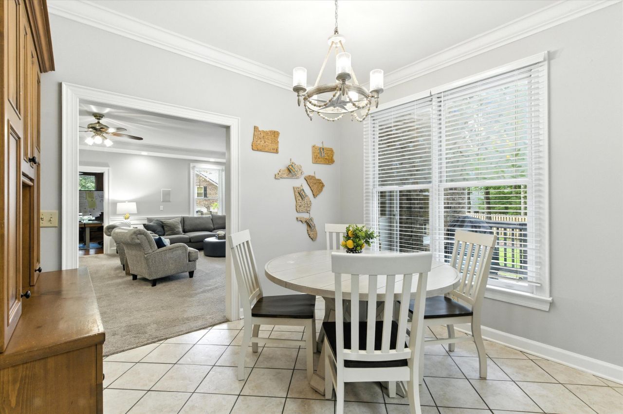 123 Huckleberry Lane Photo 17