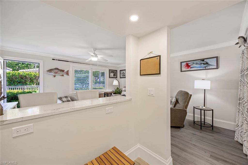 950 7th Ave S, Unit 14, Naples, FL 34102 Photo