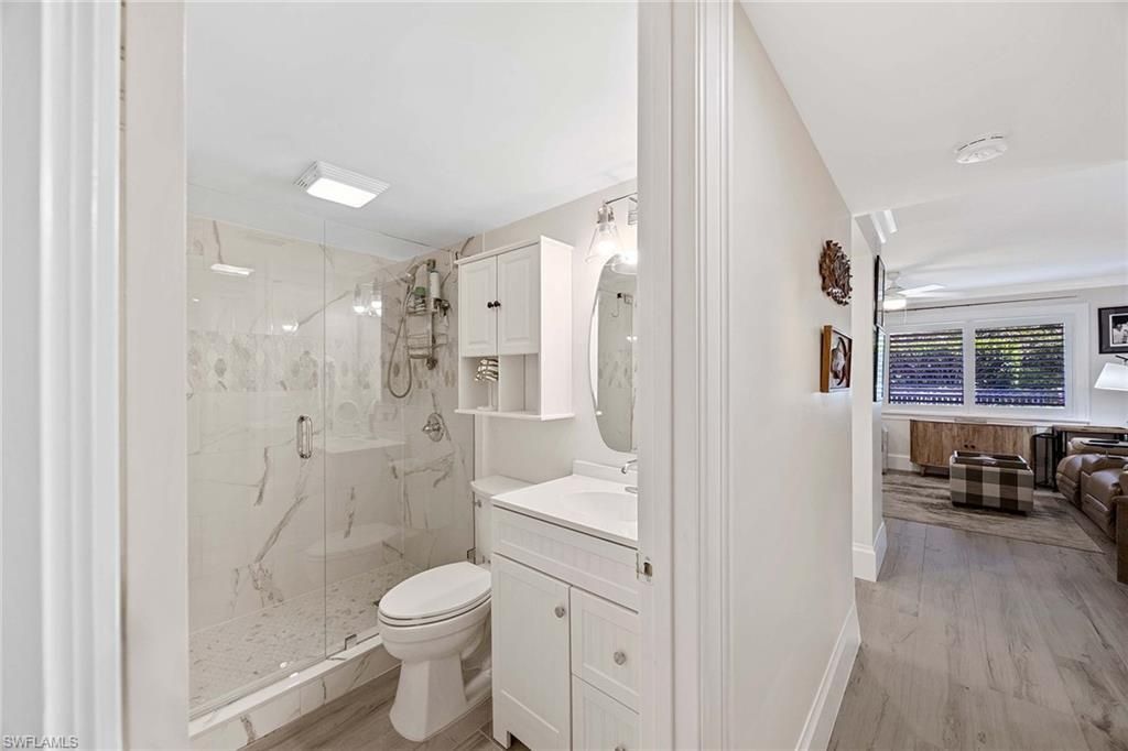 950 7th Ave S, Unit 14, Naples, FL 34102 Photo