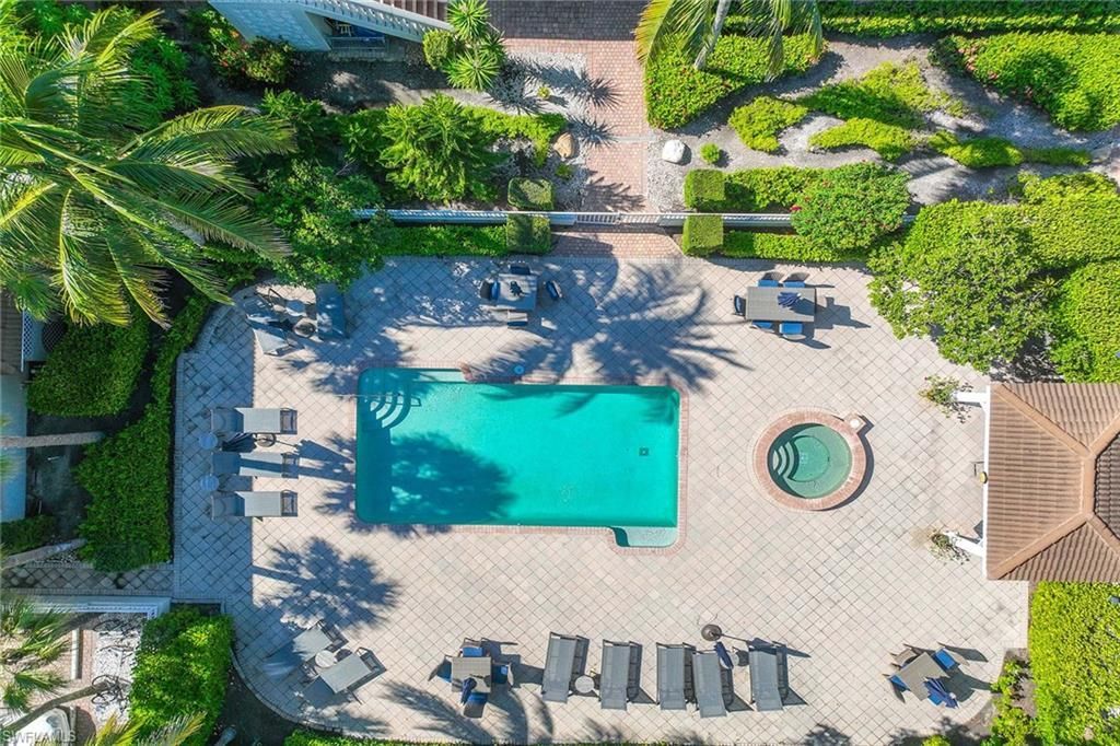 950 7th Ave S, Unit 14, Naples, FL 34102 Photo