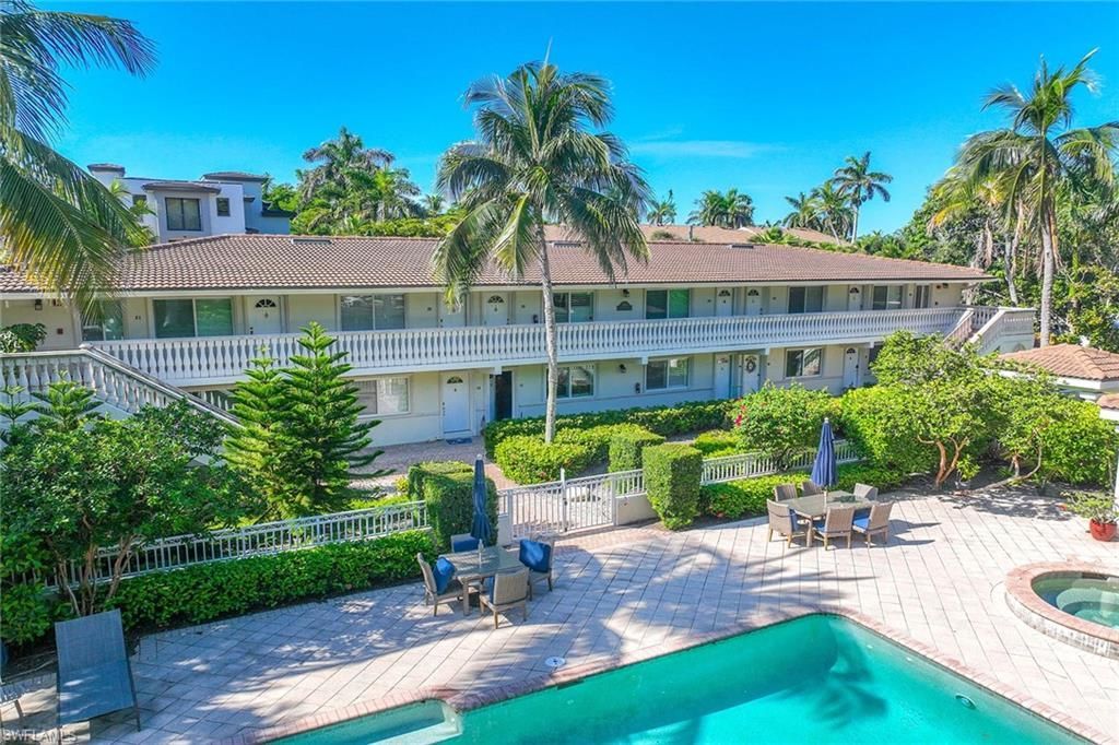 950 7th Ave S, Unit 14, Naples, FL 34102 Photo