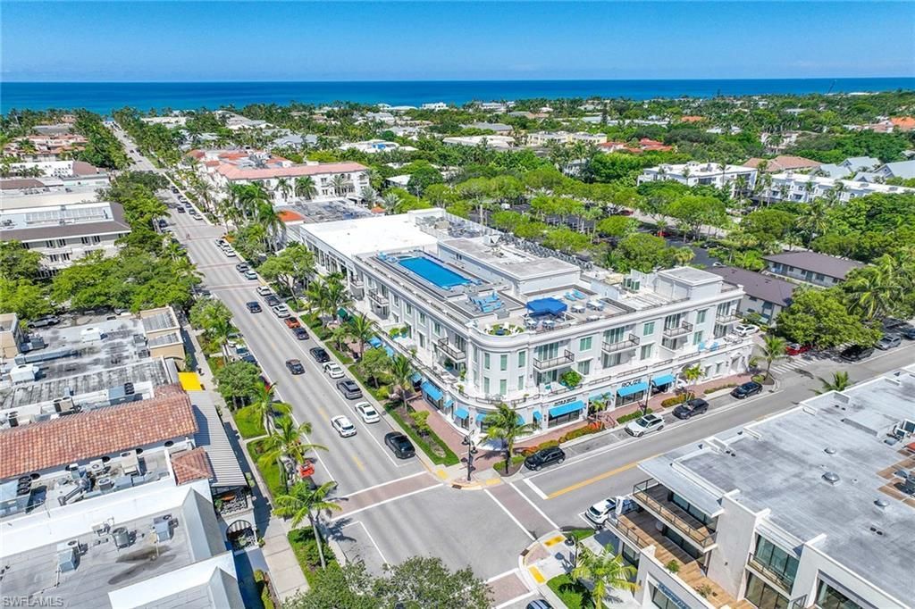 950 7th Ave S, Unit 14, Naples, FL 34102 Photo