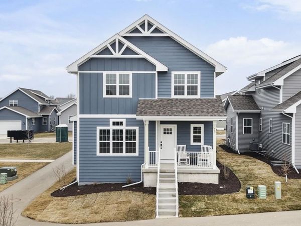 15 Bluestem Pass, Mount Horeb, WI 53572