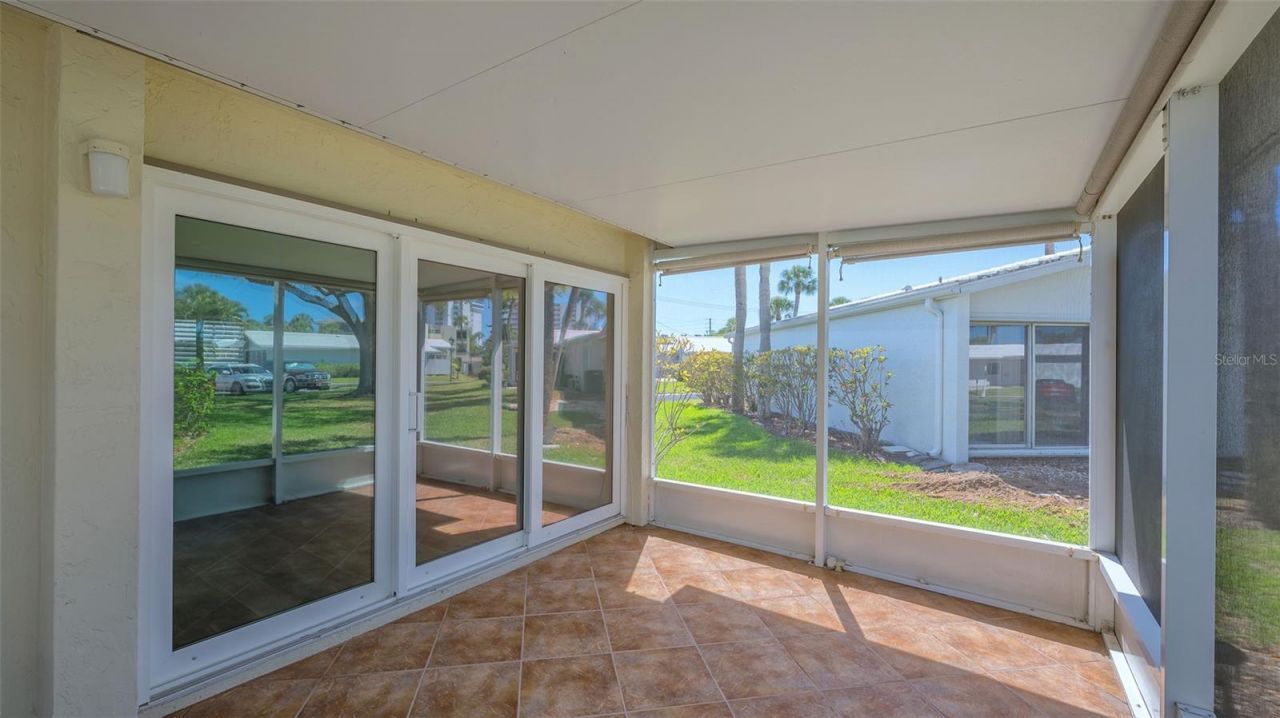 119 Whispering Sands Circle, Unit V36, Sarasota, FL 34242 Photo