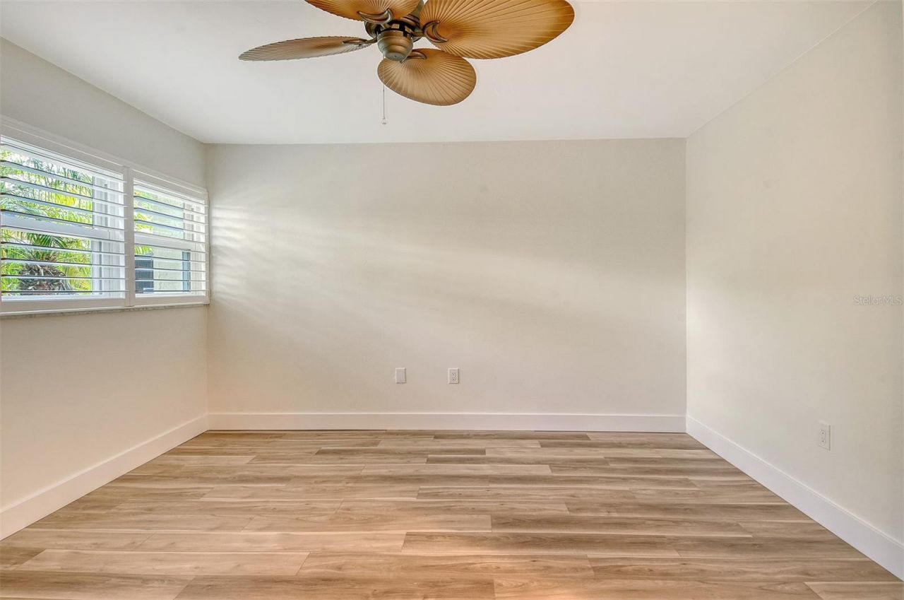 119 Whispering Sands Circle, Unit V36, Sarasota, FL 34242 Photo