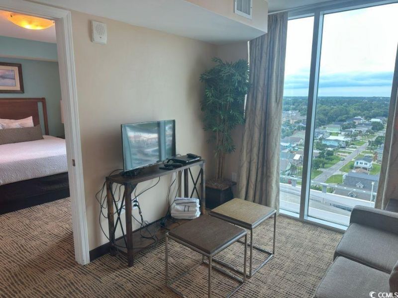 2100 N Ocean Blvd. Photo 17