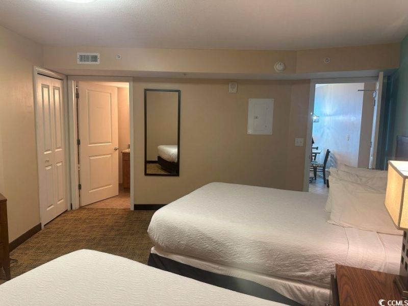 2100 N Ocean Blvd. Photo 24