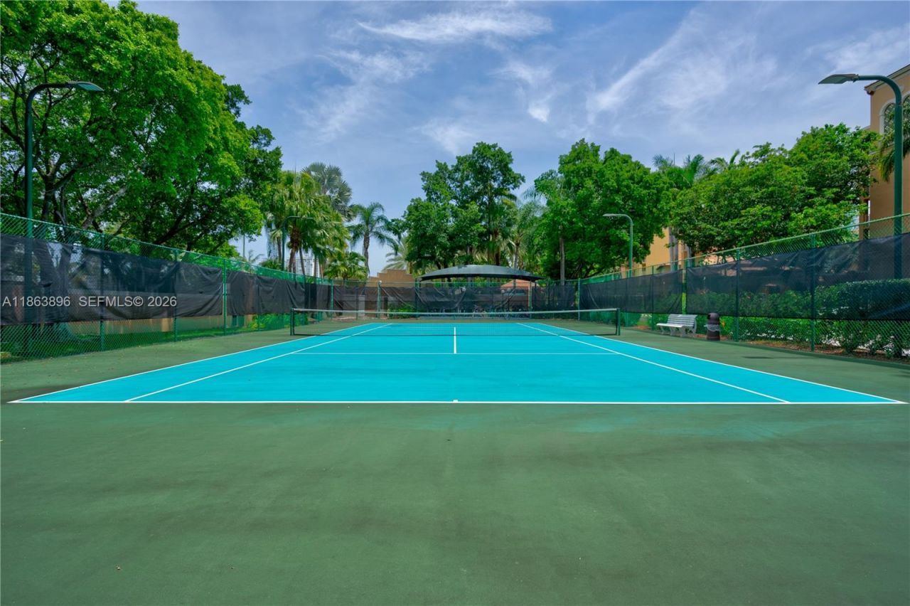 19555 E Country Club Dr, Unit 8305, Aventura, FL 33180 Photo