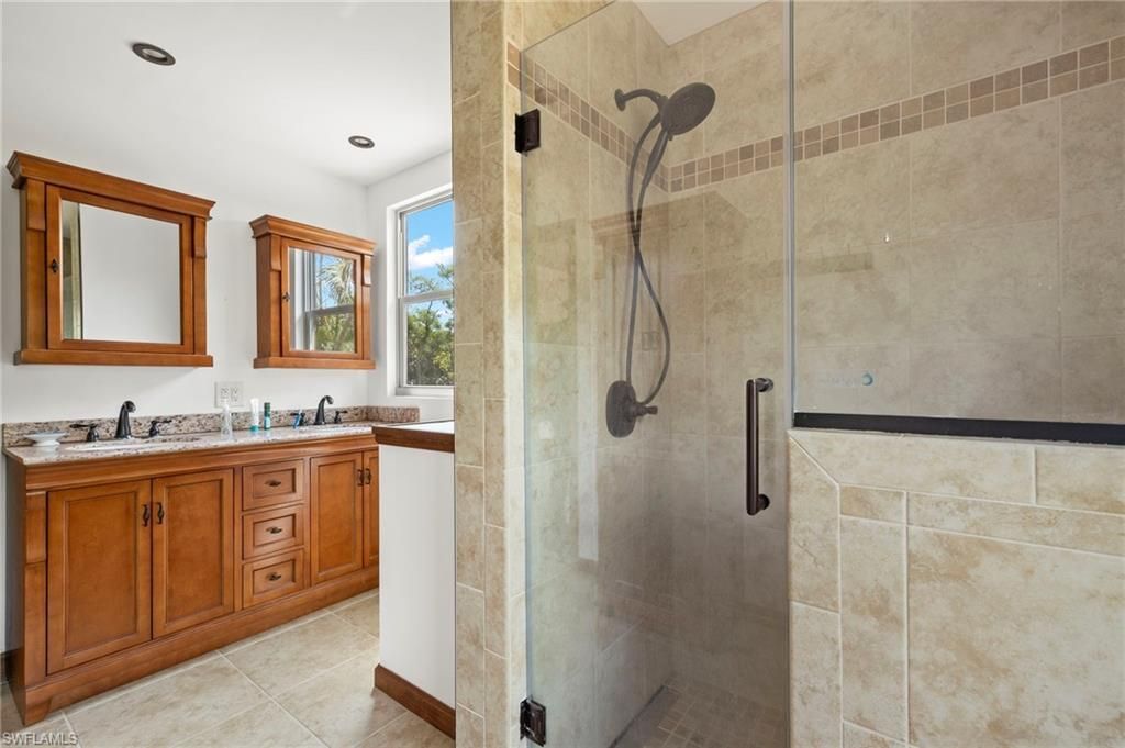 1446 & 1444 Periwinkle Way, Sanibel, FL 33957 Photo