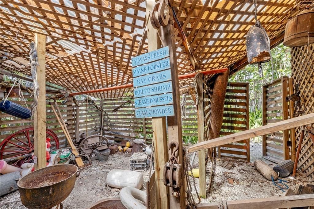 1446 & 1444 Periwinkle Way, Sanibel, FL 33957 Photo