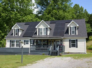 445 Poplar Street, Jane Lew, WV 26378