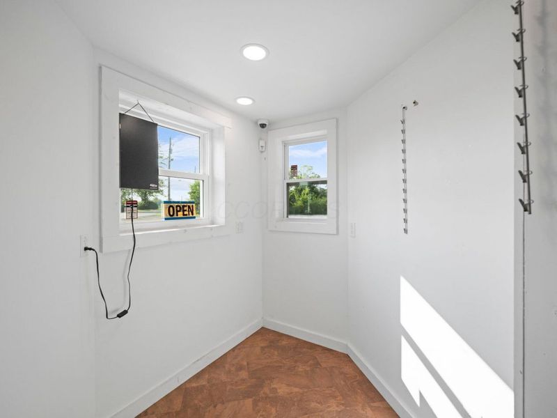 102 W High Street, Edison, OH 43320 Photo 17