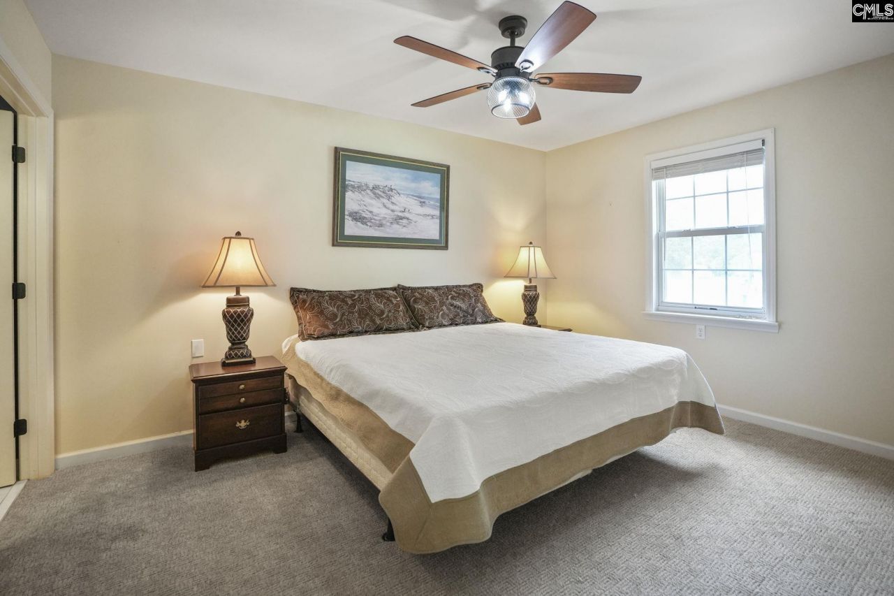 17 Knotty Pine Lane Photo 9