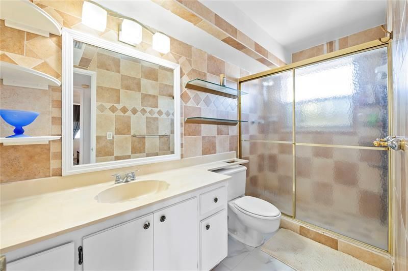 2801 NE 183rd St, Unit 1502W, Aventura, FL 33160 Photo