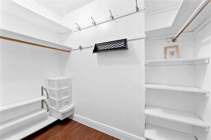 2801 NE 183rd St, Unit 1502W, Aventura, FL 33160 Photo